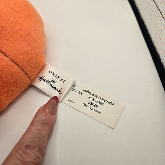 2011 Hallmark Halloween Skeleton Plush Hokey Pokey Glows in Dark 10" - Picture 6 of 7